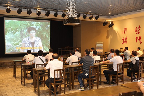 1530513376200605.jpg Q01A6714.JPG